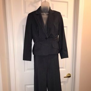 Nine West two piece suit size 6
